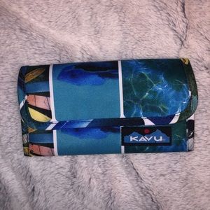 Kavu Trifold Wallet